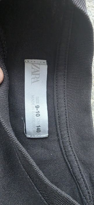 Bluze Zara cu maneca lunga pentru copii.