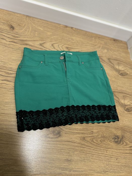 Fustă mini elegantă