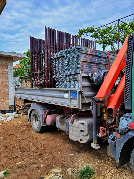 Транспортни услуги - Камион самосвал - тристранен с кран – гр. Варна