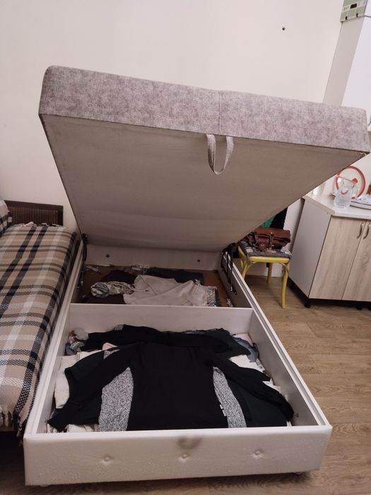 Продам кровать и диван Белларусь