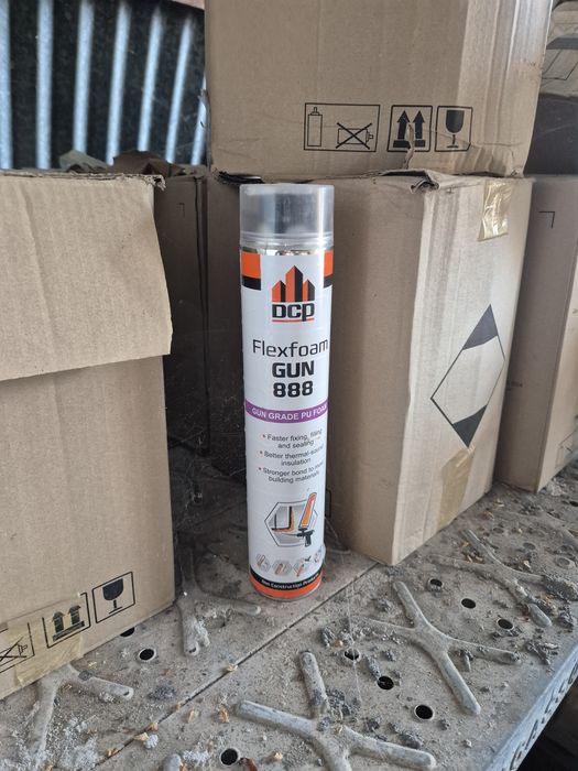 Ръчна и пистолетна полиуретанова пяна DCP Flexfoam Hand 860, GUN 888