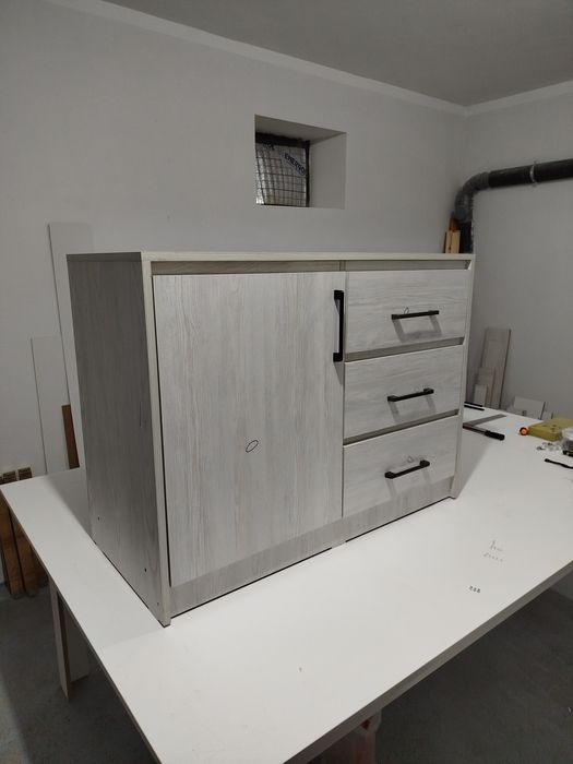 Камод с МДФ шкафчик и 3-х ящиков