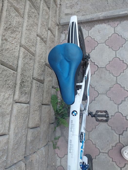 Велосипед BMW белый