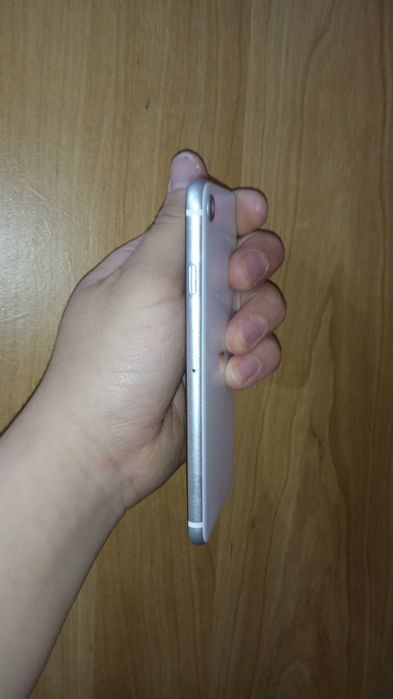 iphone se series 2/2022