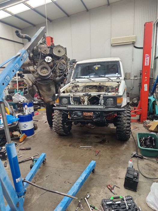 Двигател toyota 22r-e на части