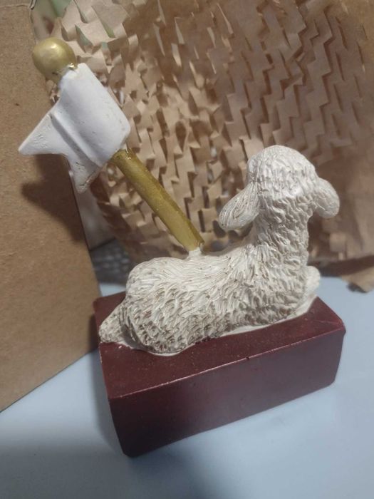 НОВО! Красива детайлна статуетка Агне 3D