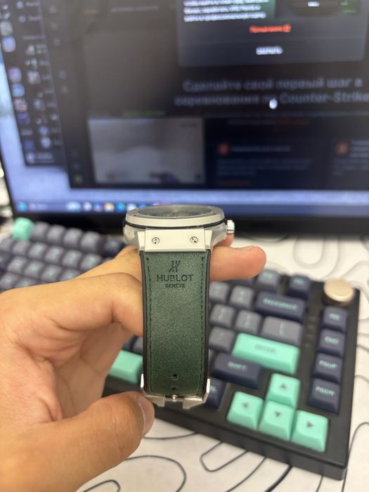 Механические часы HUBLOT