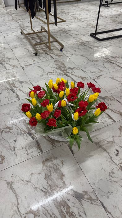 Цветы Роиантикаа