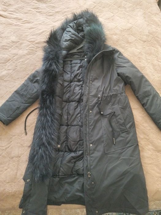 Продам зимнюю куртку