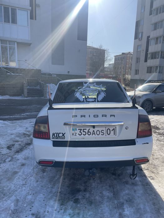 Продам приору 2012 год