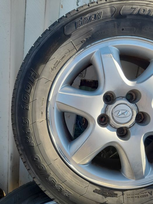 Оригинални джанти с гуми  за  Hyundai  Tucson, KiA,mazda ,и друг