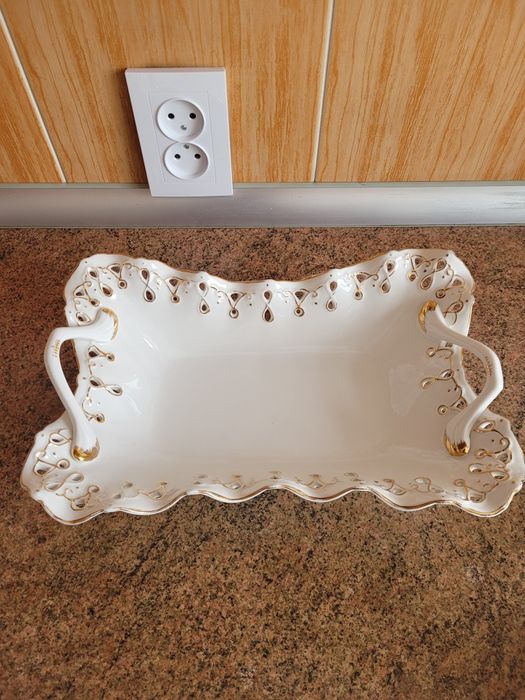 Фарфоровая посуда, набор