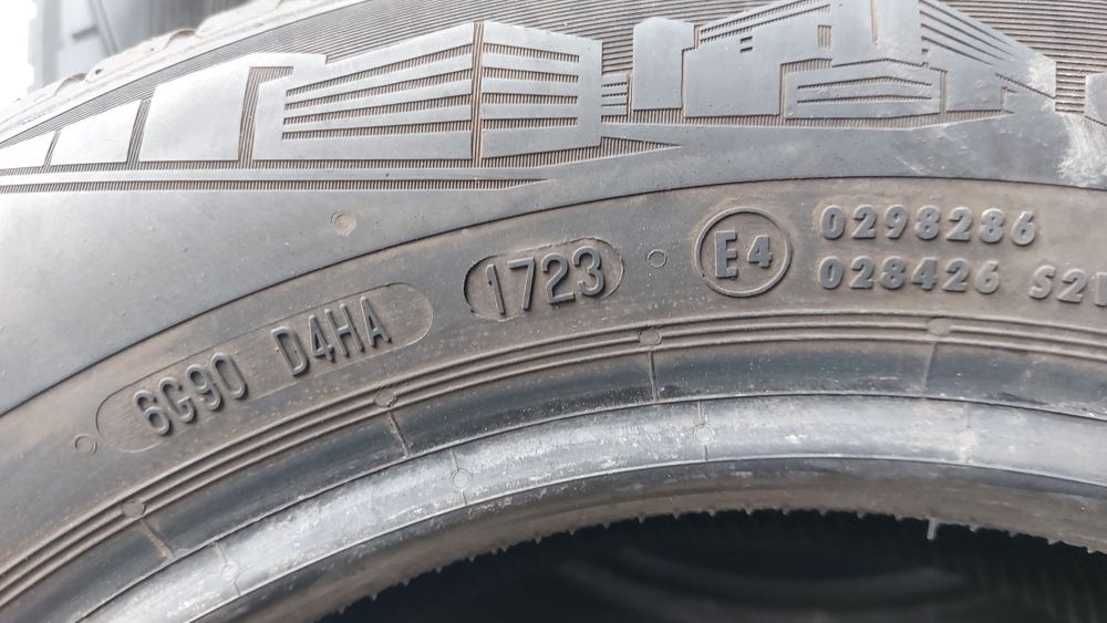 Всесезонни гуми 185 60 15 Continental AllSeasonContact 4 броя