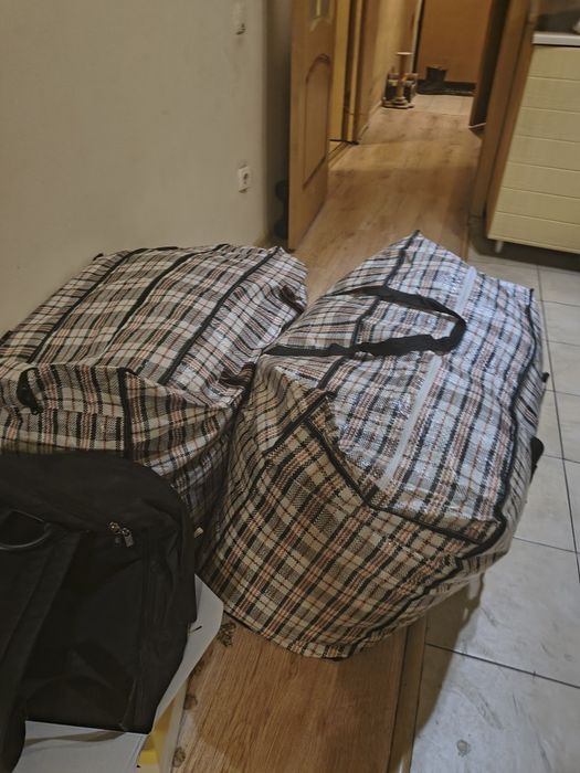 Отдам вещи даром. Самовывоз