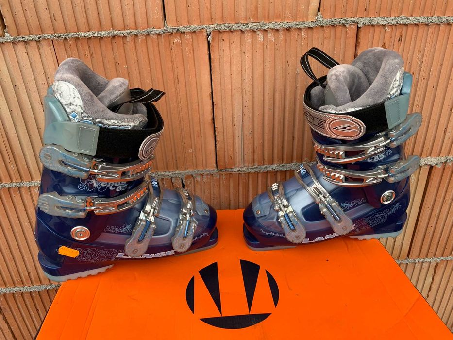 Clapari schi NOI Lange Venus 85 marime EUR:36.5 Mondo:23.5