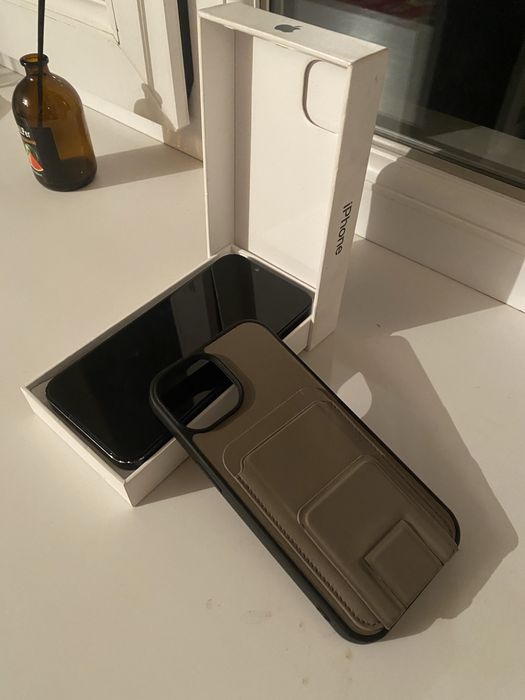 Айфон 13 продам..