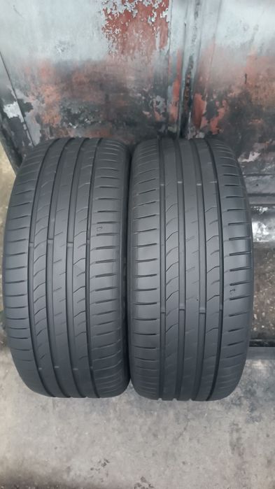 225/50/17 Nexen .