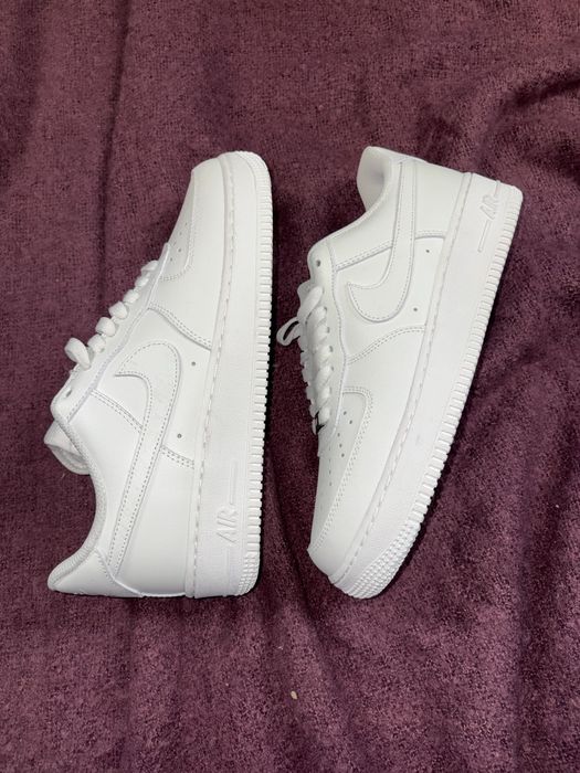 Nike Air Force 42 Noi Alb Albi