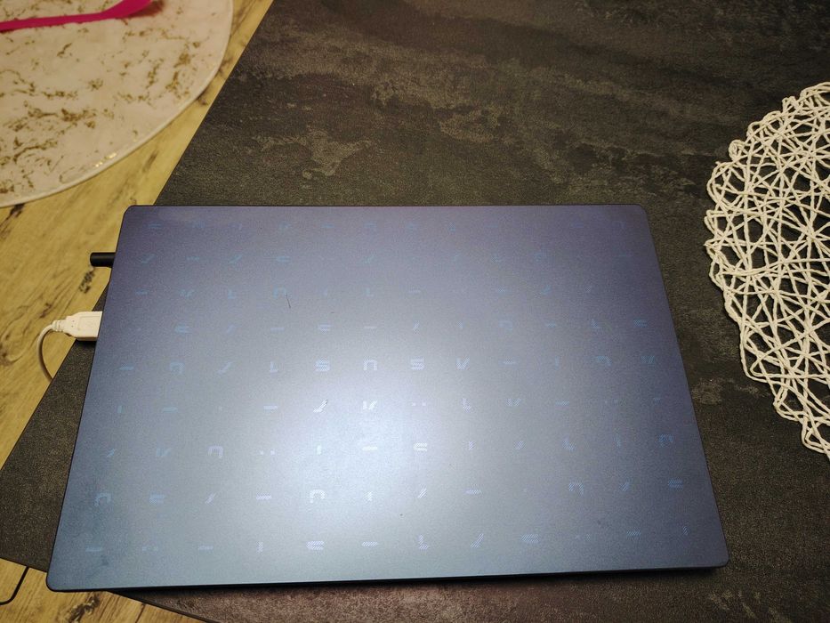 Vând notebook/laptop ASUS E410M – E410MA-EB268