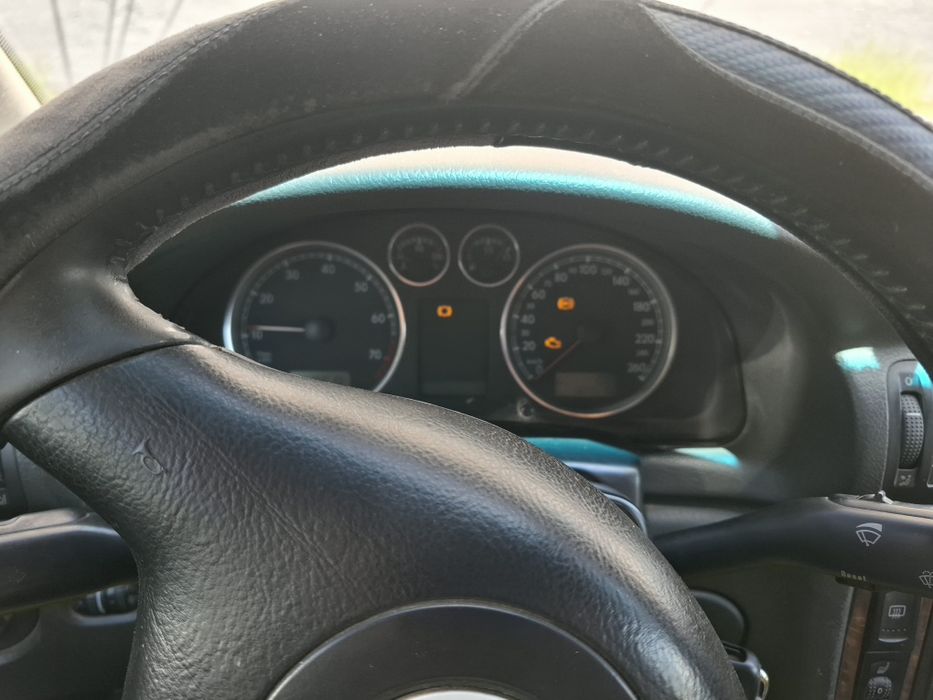 Продам машину Volkswagen Passat механика