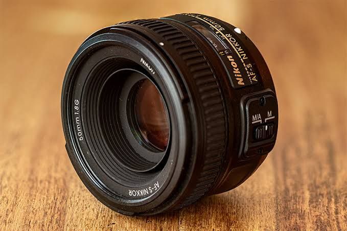 Nikon 50mm 1.8 g