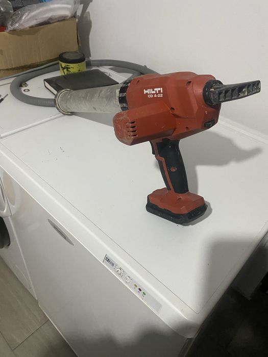 Pistol silicon hilti nuron