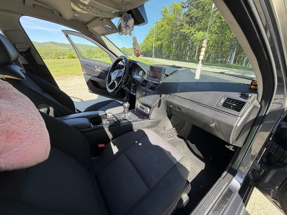 Vand Mercedes c 200
