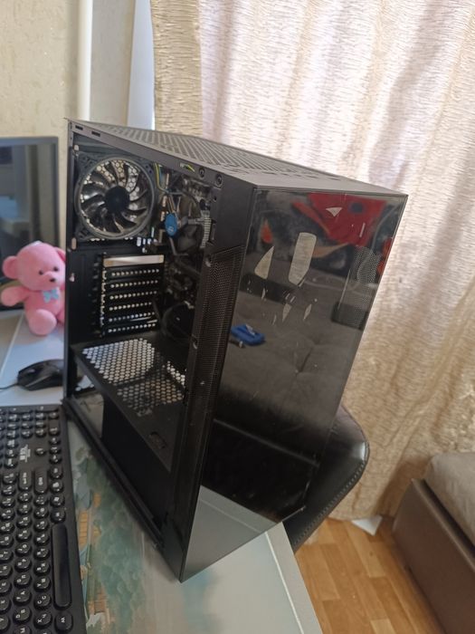 Комплектующие на запчасти