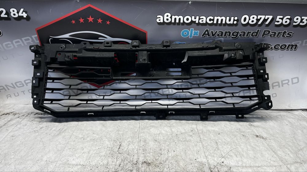 Mitsubishi L200 18- предна решетка