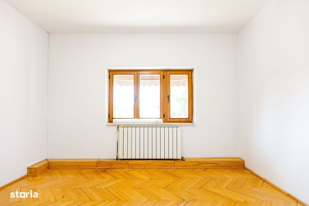 Casă cu etaj de inchiriat zona Lipovei – locuință sau spațiu pentru af
