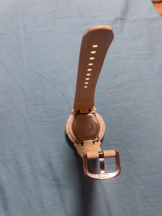 Часовник-G-Baby-перфектен