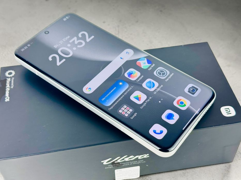 КАТО НОВ! Xiaomi 15 Ultra 5G 512GB 16RAM Silver 2г. Гаранция!