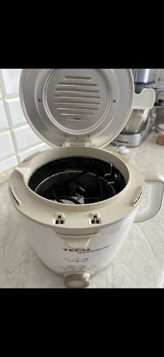 Фритюрница.