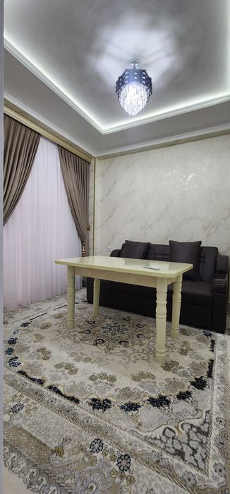 Юнусобод Метро Туркистон ЖК Хонсарой 1*2комнатная новая ремонт