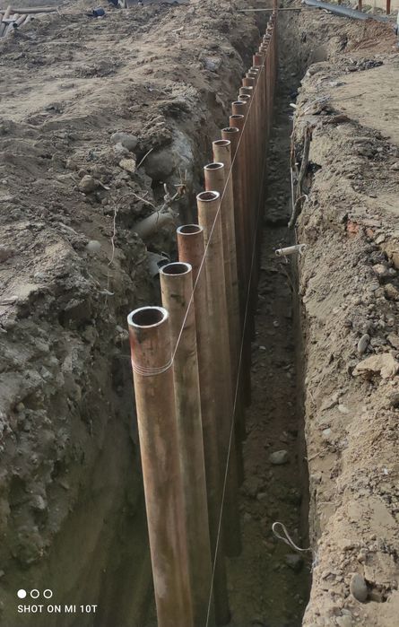 Устройство шпунтового ограждения из б/у труб