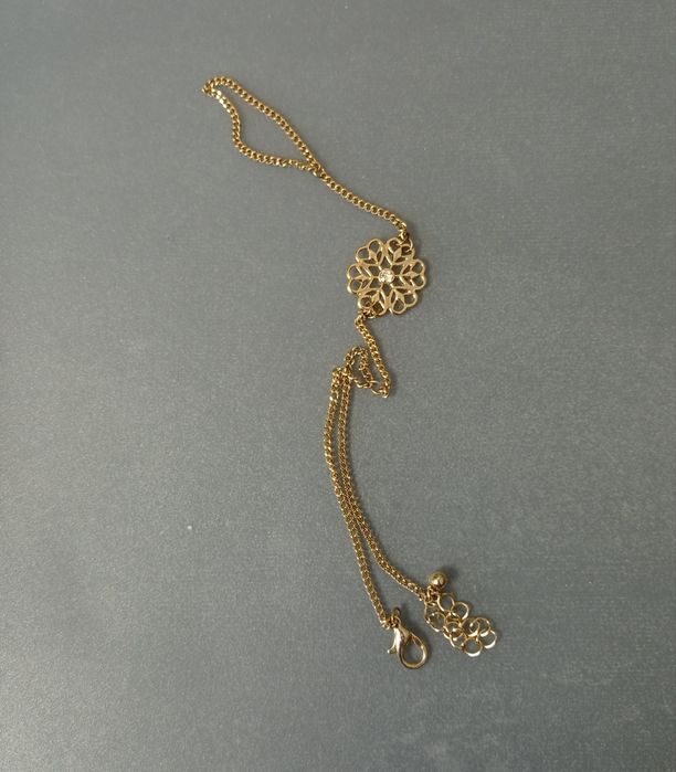 Ziraklar va braslet.