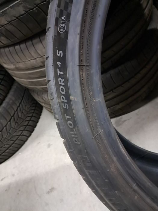 1XAnvelopa second vara 305 30 ZR21 Michelin 2022