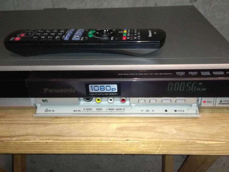 ДВД рекордер Panasonic DMR-EZ27