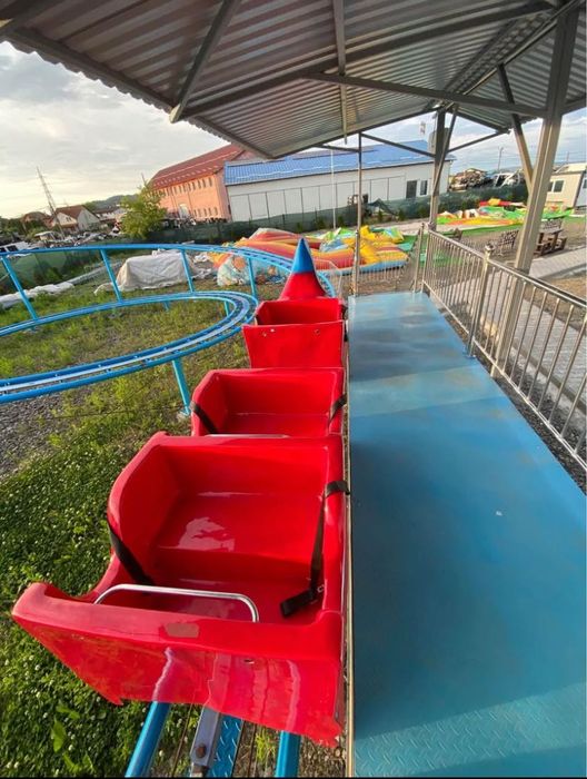 Brucomela/ roller coaster