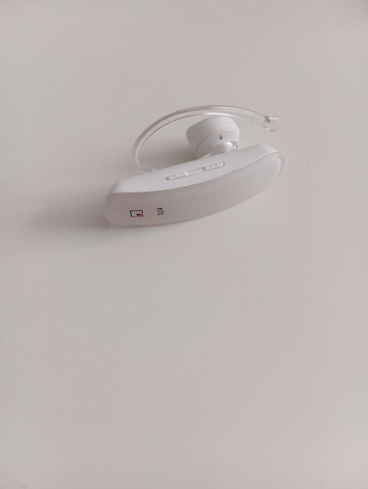 Casca  bluetooth alba V4.0 NFC