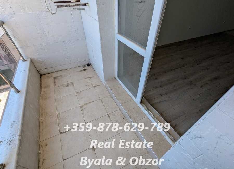 Дава се под наем Двустаен апартамент в Бяла - 61 кв.м за 74311.59 € - Снимка #16