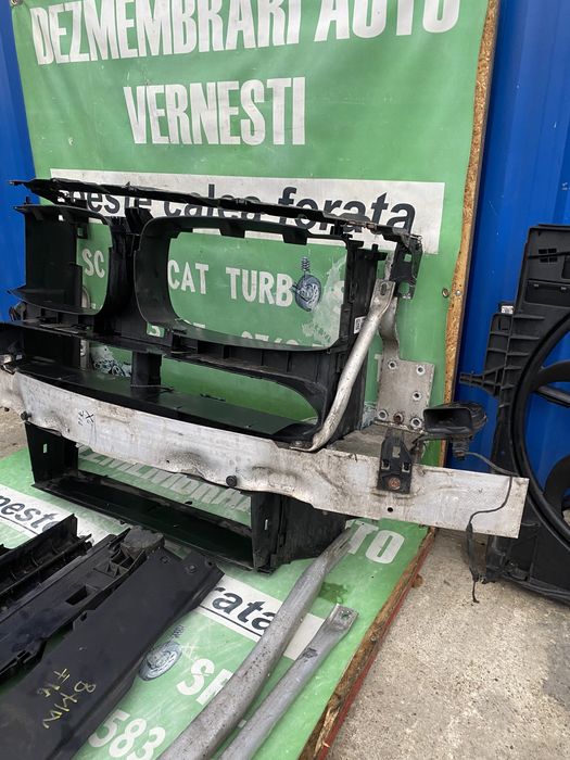 Armătură bară față  BMW X6 F16