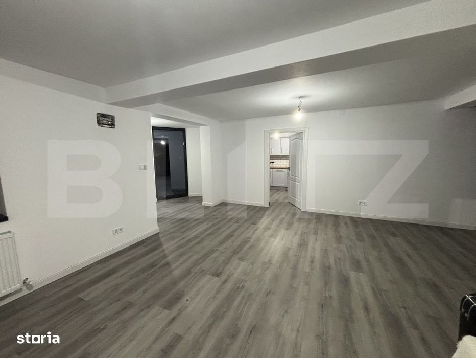 Casa de vanzare, cu 3 camere