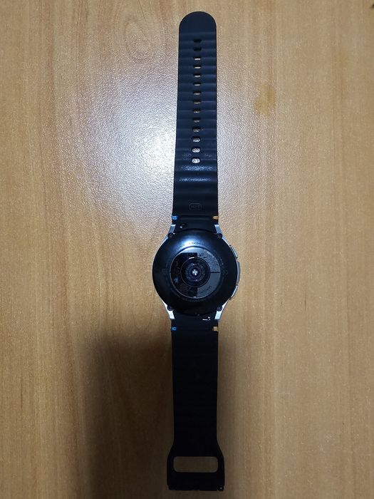 Смарт часовник Samsung galaxy