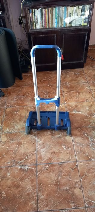 Troler pentru ghiozdan