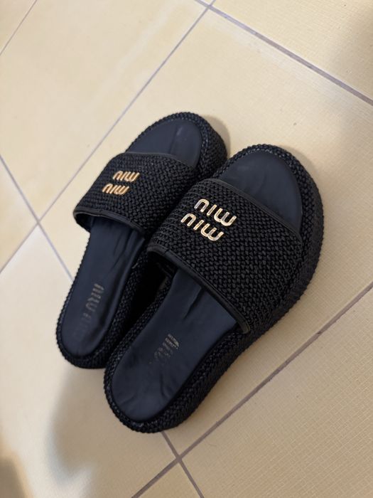 Дамски чехли Miu Miu