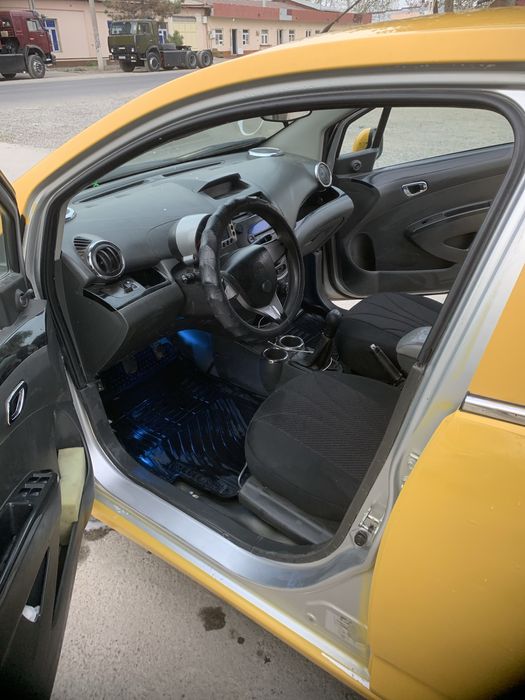 Srochno spark sotiladi