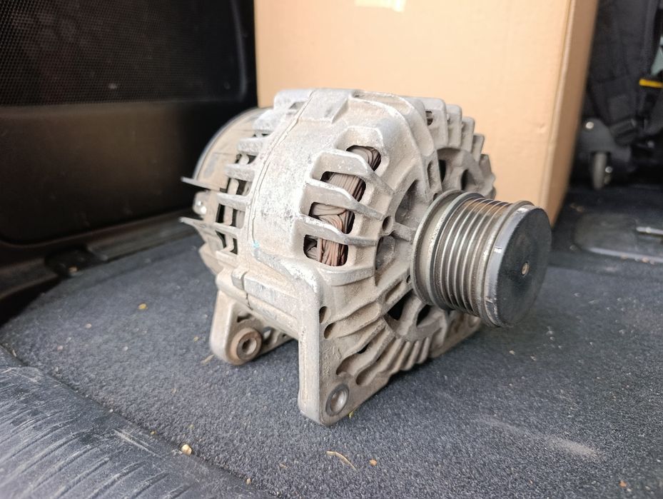 Алтернатор за Рано Канго 2018 dci