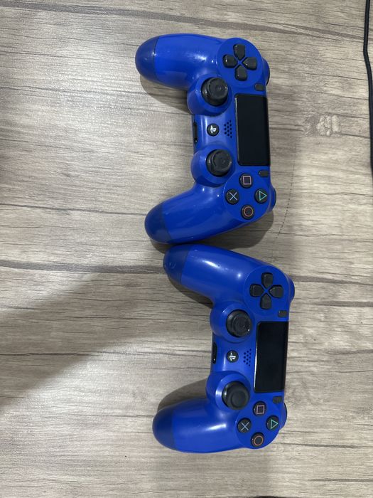 PS4 500GB читайте описание