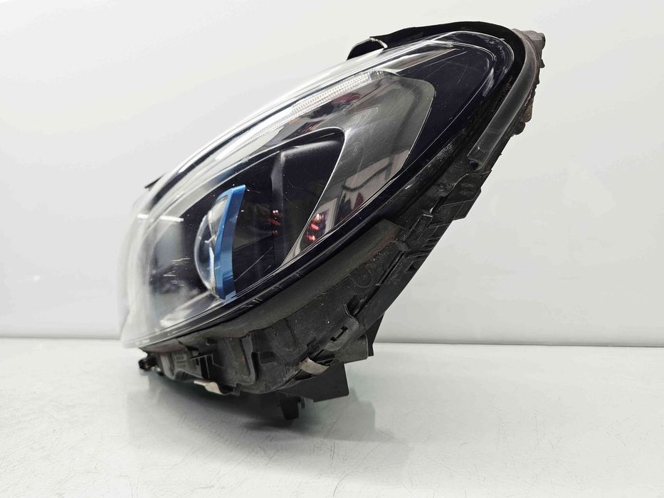 Far stanga Mercedes Clasa C (W205) [Fabr 2014-prezent] A2059061304